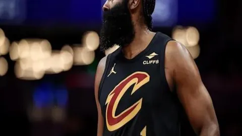 大乐透期号专家推荐：质合分析前区十码策略